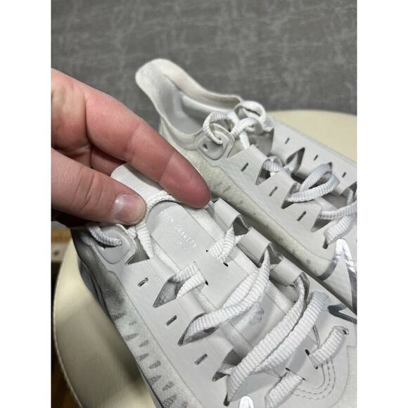 Nike Womens Zoom Gravity BQ3203-001 Ivory Running Shoes Sneakers Size 9 - Picture 9 of 9